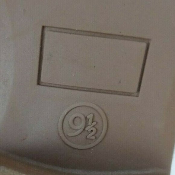 Mossimo Tan Faux Suede Double Side Zip Ankle Boots Size 9.5 - Picture 10 of 10